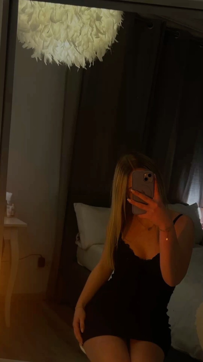 ARDIENTE LATINA NOVEDAD DIOSA ESCORT DE LUJO RECIEN LLEGADA TODA PARA TI