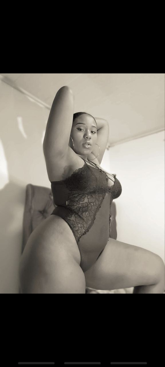 SUPER-NOVEDAD   MORENAZA TITULADA SEXO COMPLETO A