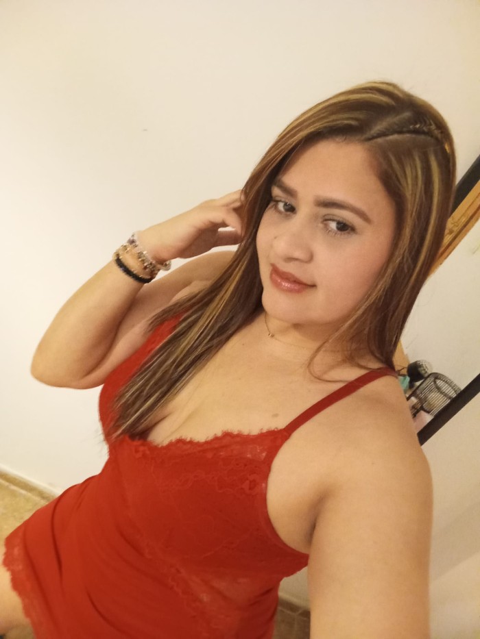 PERRITA ADICTA AL SEXO DESDE 40€