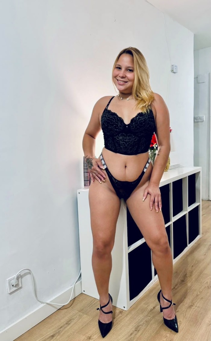 NOA FIESTERA Y JUGUETONA NUEVA EN FUENCARRAL