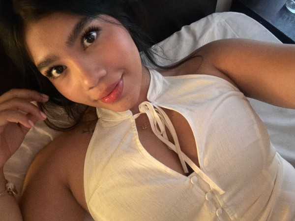 SENSUAL Y DIVERTIDA (VIA JULIA)