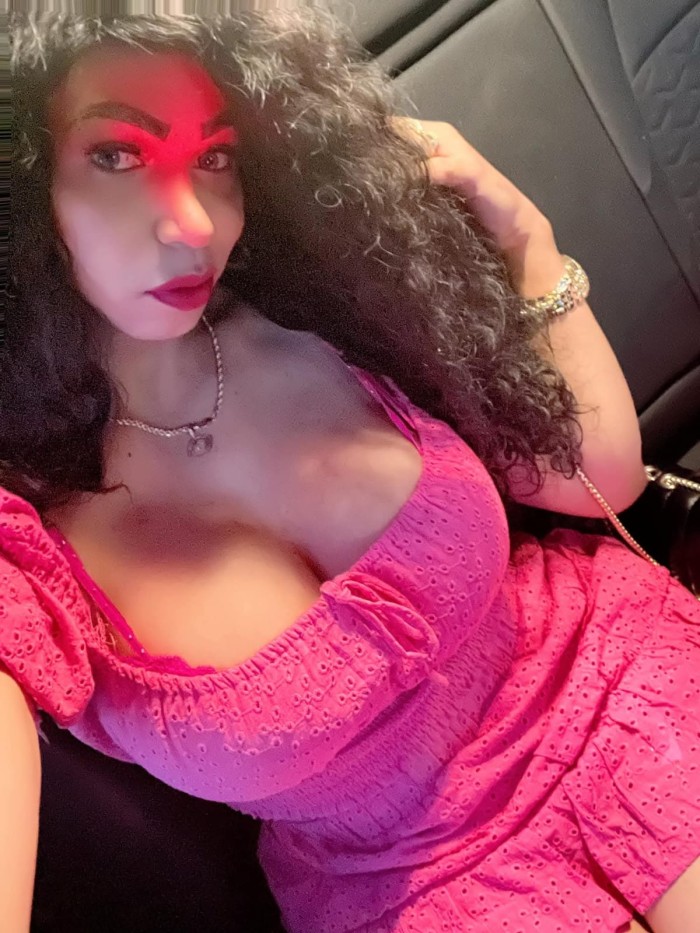 CUBANA POLLONA AUTENTICA DEBORA OJETES