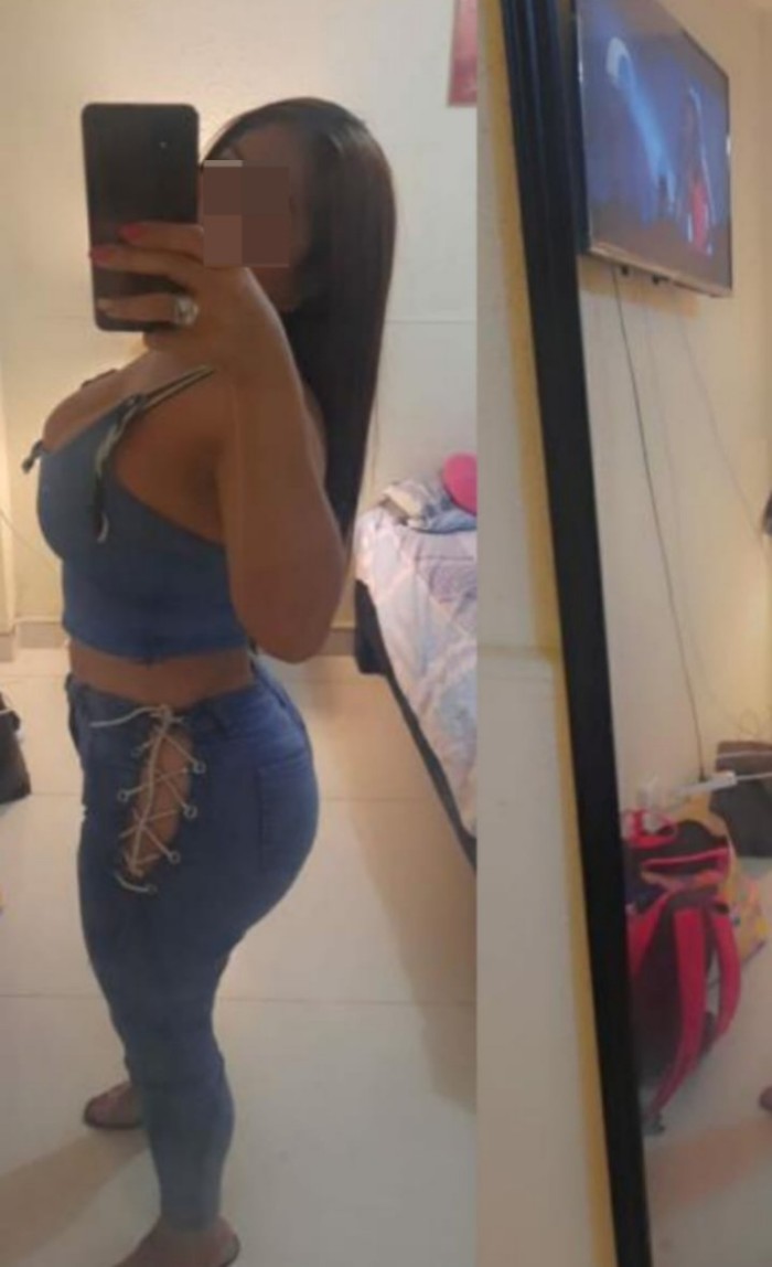 SALOU VENEZOLANA PAULA UNICA SEXO Y LUJURIOSA