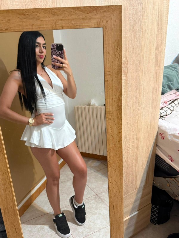 CATALINA GUAPISIMA SEXY ATREVIDA UN LUJO FABRA I PUIG