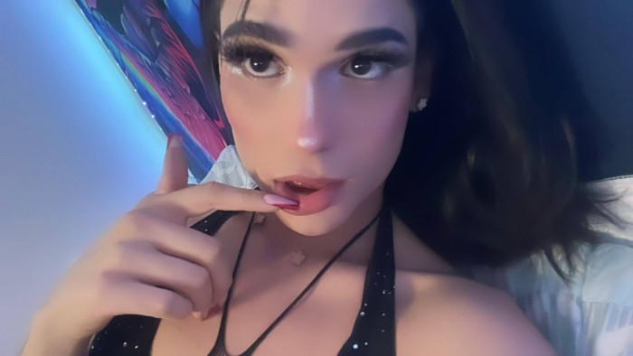 FIESTERA MORBOSA JOVENCITA LATINA CON LUGAR