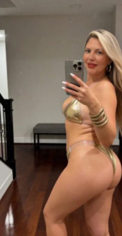 RUBIA DE CUERPO ESPECTACULAR DESEOSA DE PLACER