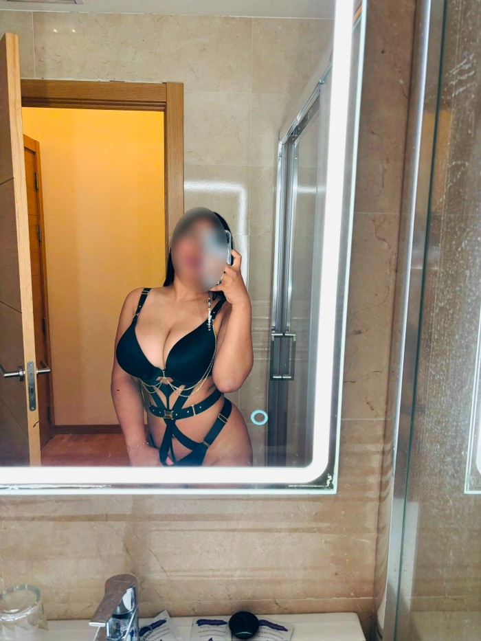 ISABELLA, UNA EXPERIENCIA DIFERENTE 632877050