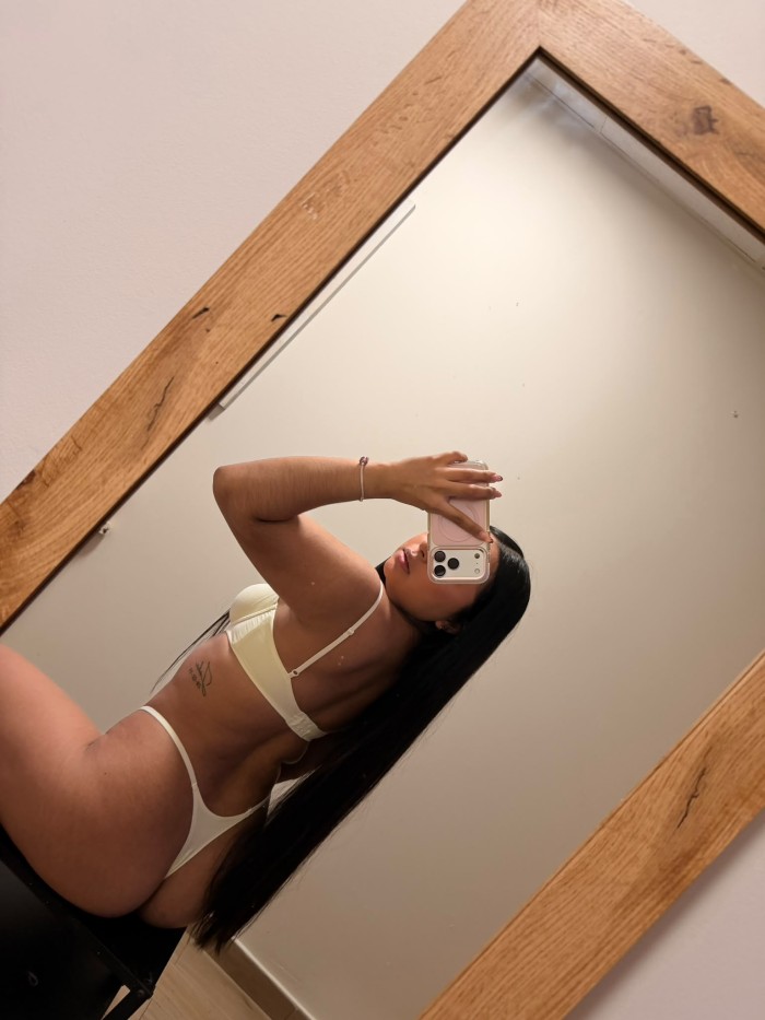 QUIERO COMERME TU POLLA