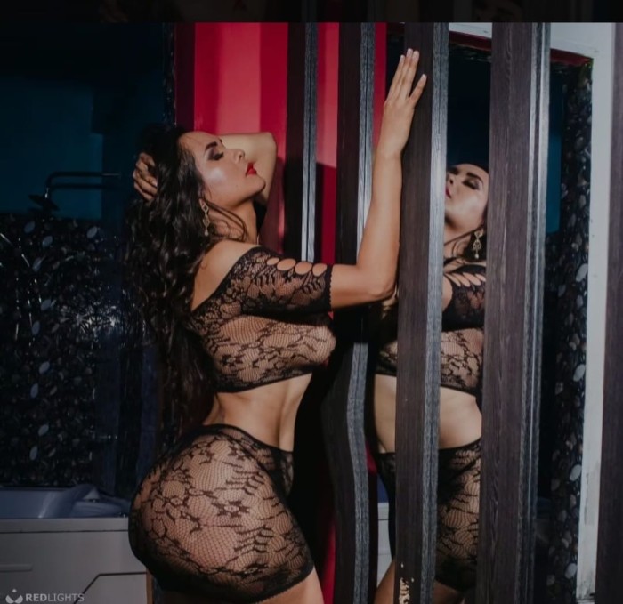 ESCORT TRANS MARAVILLOSA EN VECINDARIO