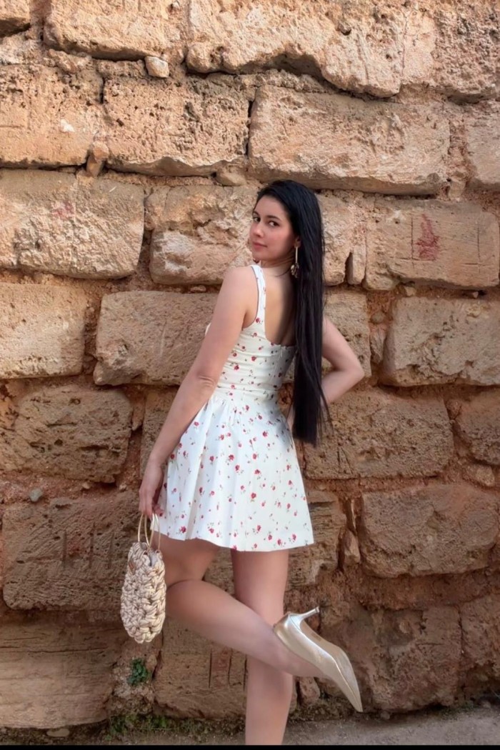 Girl in Mallorca ; Mädchen auf Mallorca