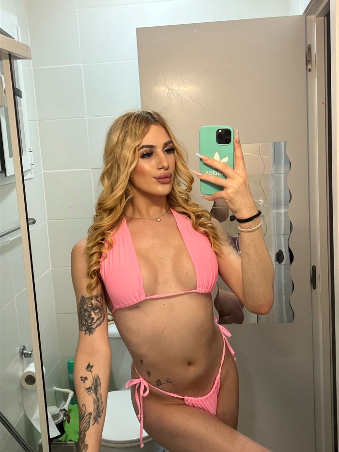 TRANS APASIONADA Y MUY COMPLACIENTE CON GANAS DE UNA BUENA FOLLADA.VALENCIA