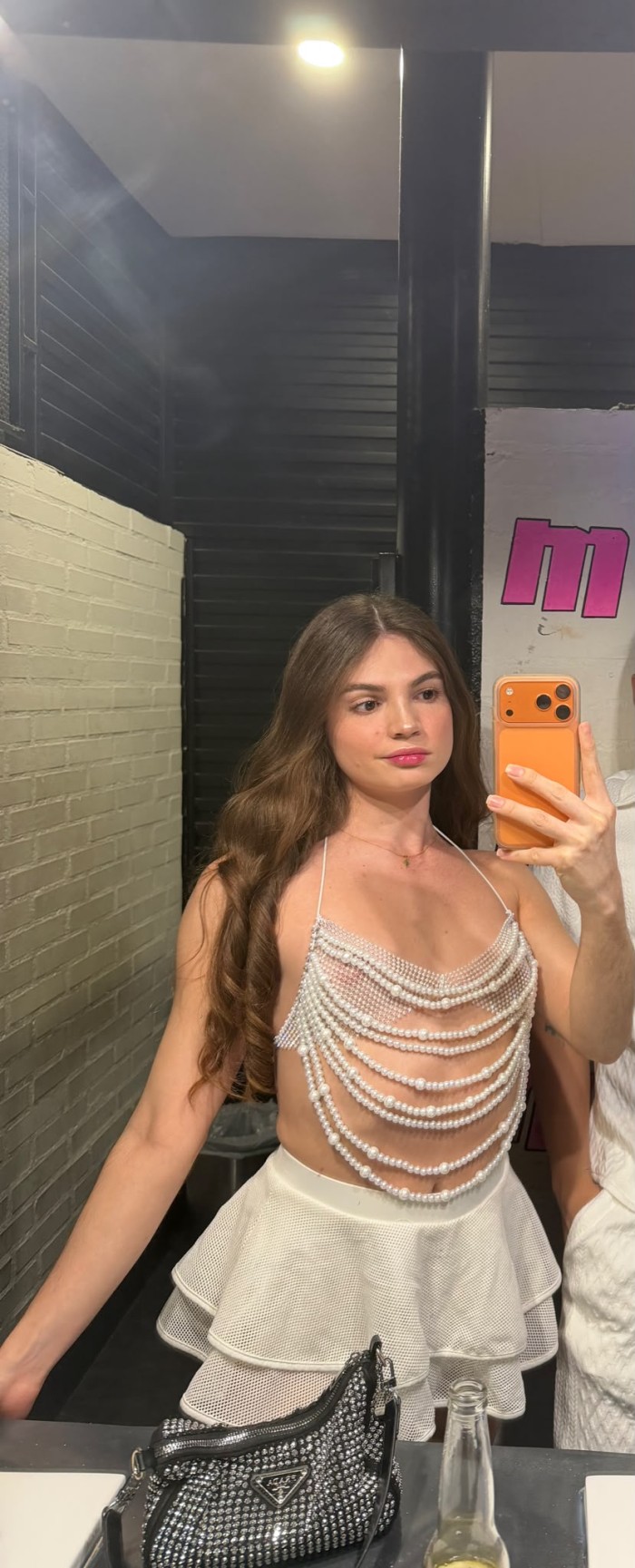 Niña trans activa y pasiva Madrid cachonda buenrol