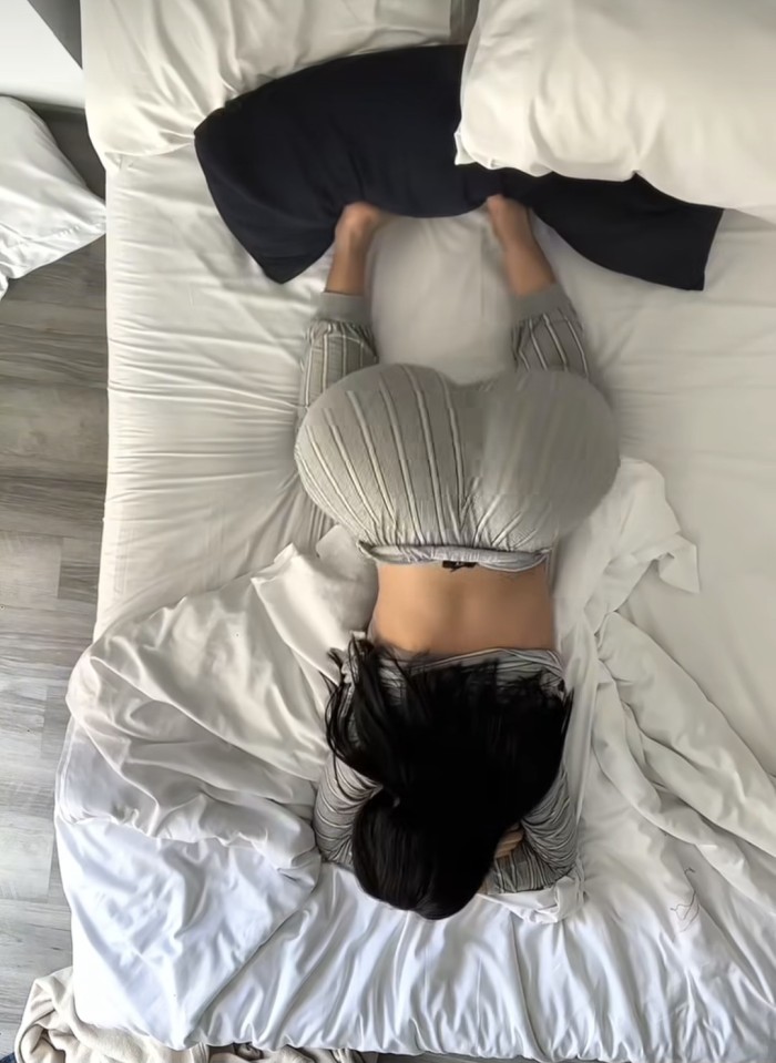 EN LAS CANTERAS COMETE MI COÑITO JUGOSO LATINA VIP