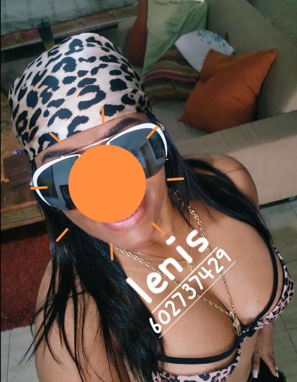 Latina caliente