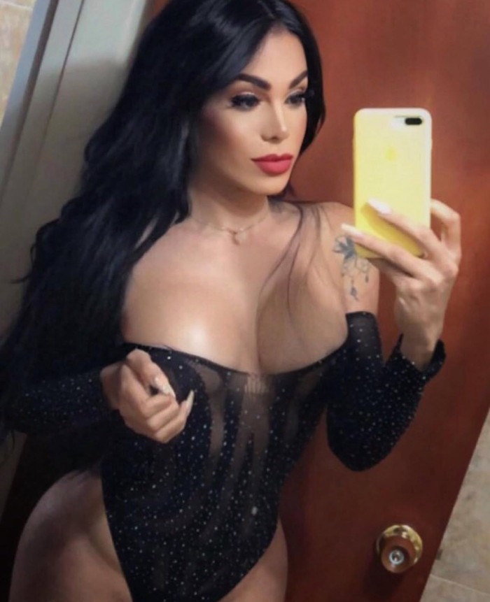 ARDIENTE CUMPLIRE TODOS TUS DESEOS