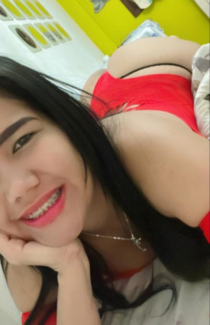 Divina mamada, cañera curvas explosivas