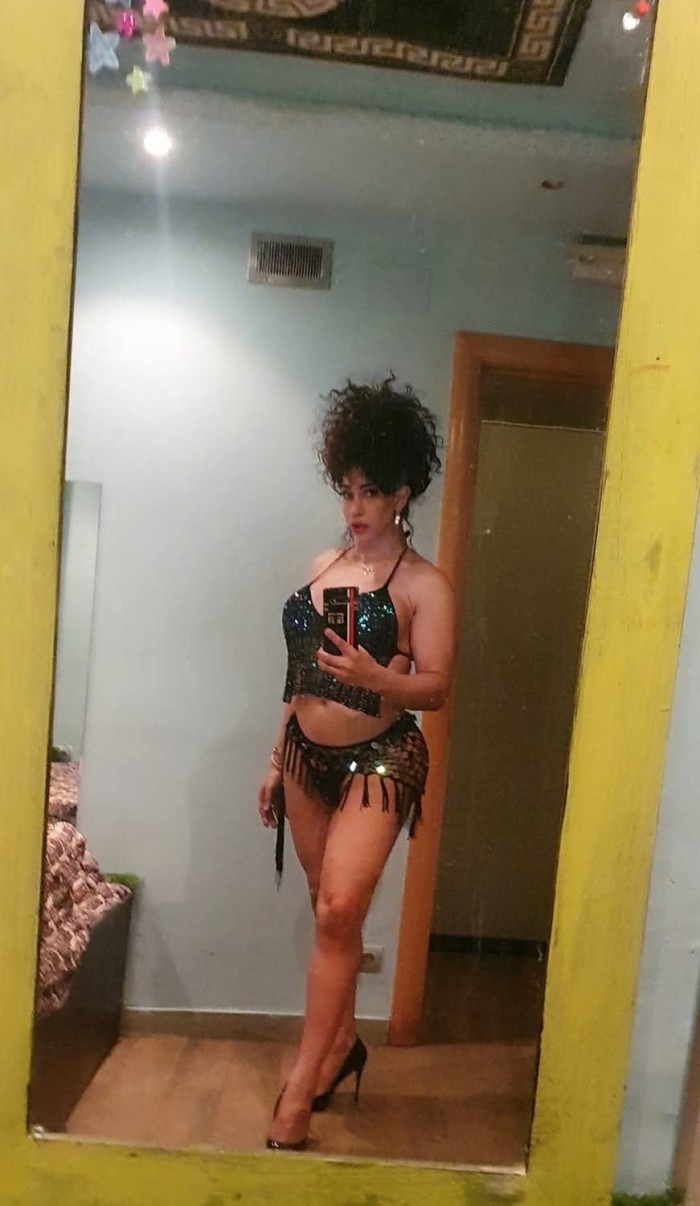 Cubana impresionante dotación, tremenda folla