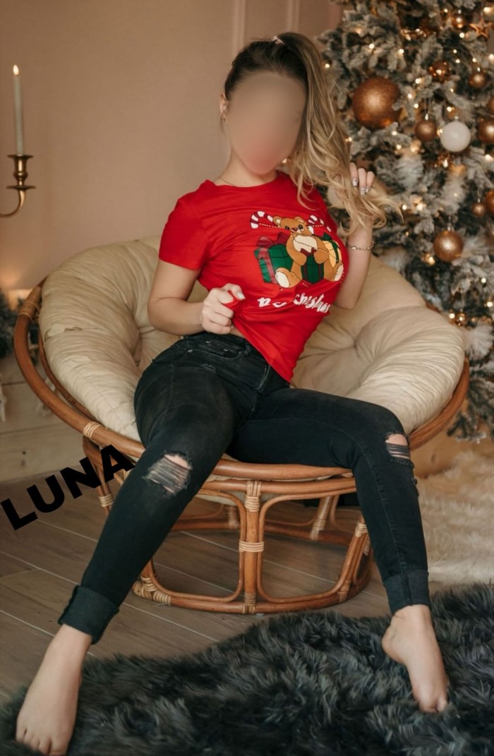 SENSUAL ARDIENTE SENSUAL LUJURIOSA