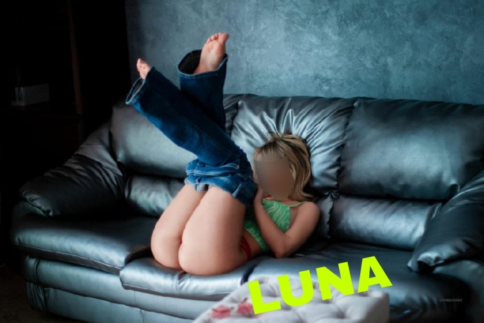 SENSUAL ARDIENTE SENSUAL LUJURIOSA