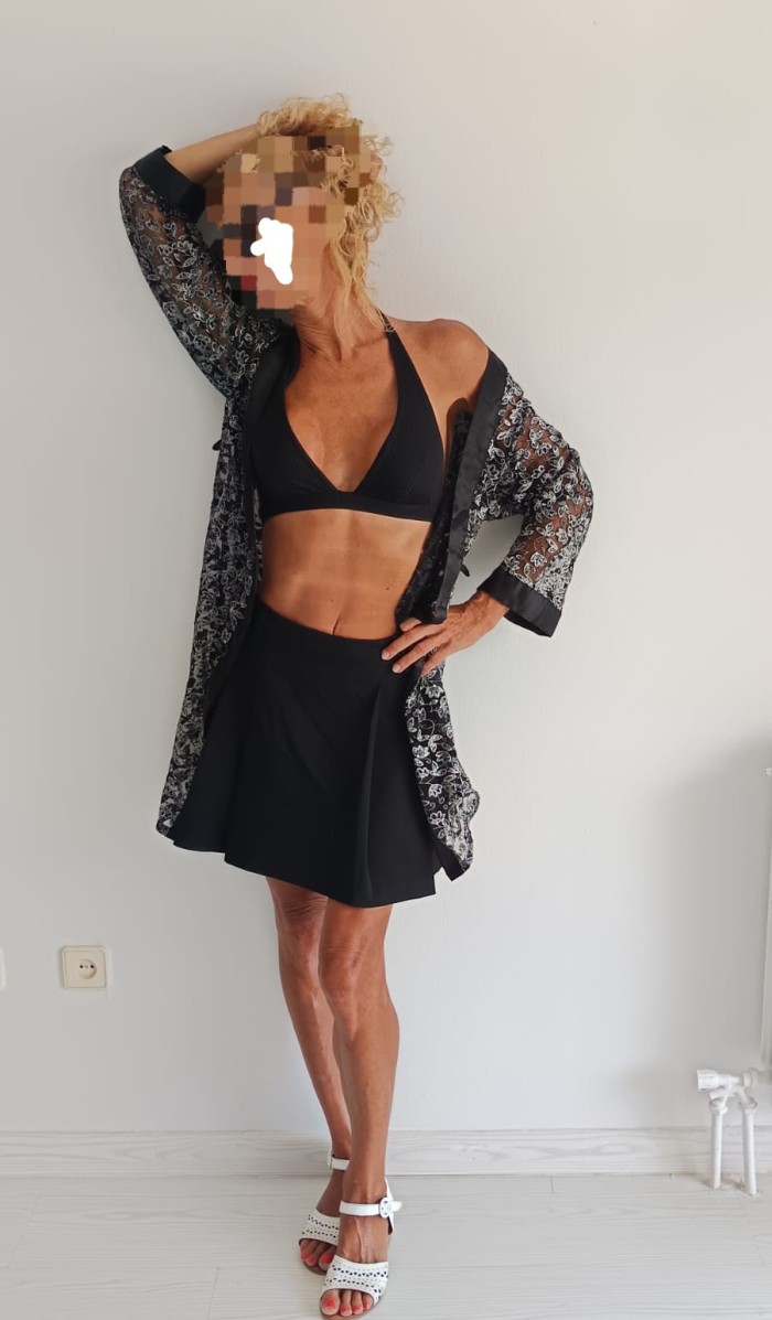 PATRI ESPAÑOLA !! MADURITA MASAJISTA DISCRETA MANOS DE SEDA EN POZUELO