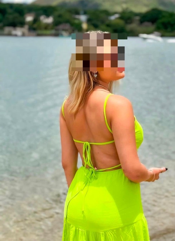 RUBIA CUERPAZO SEXO MORBOSO NOVEDAD
