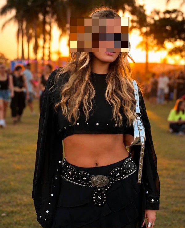 RUBIA CUERPAZO SEXO MORBOSO NOVEDAD
