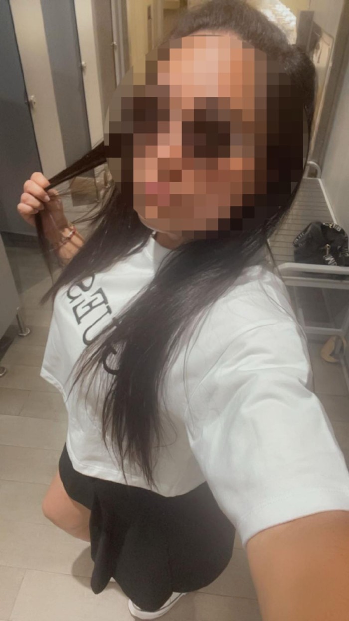 ELICIA Y JUGUETONA COLOMBIANA, 745071520