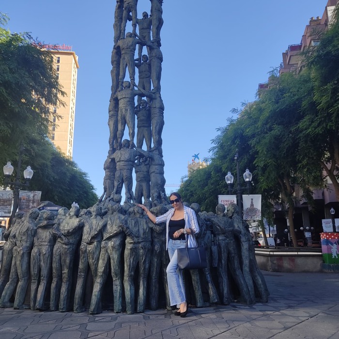 Cachonda completísima, fiestera y muy guarra