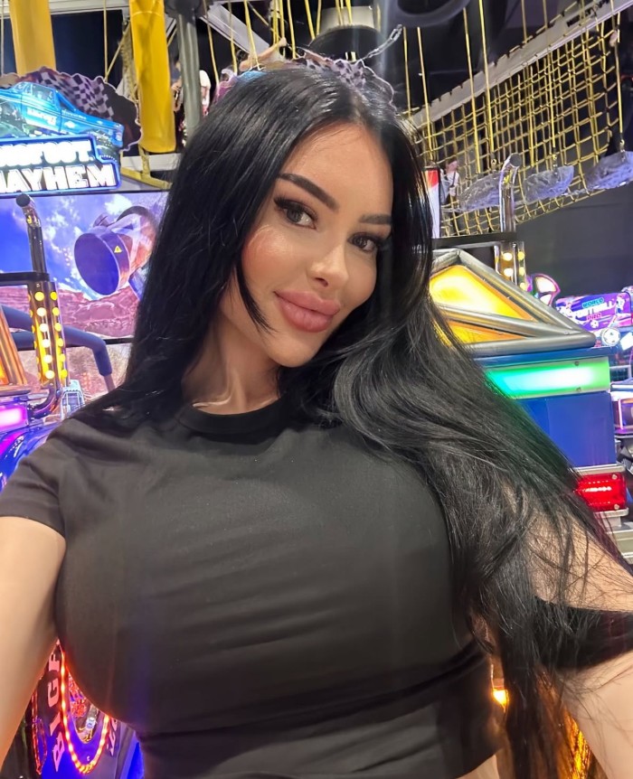 LATINA SEXY PRIMERA VEZ EN IBIZA!