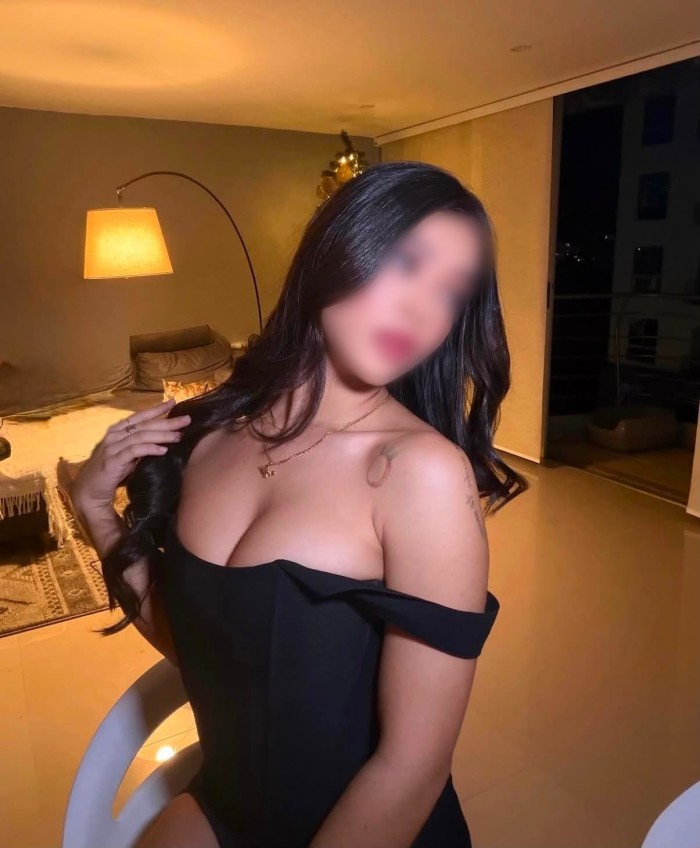 DELICIOSA REINA DEL SEXO MUY MOJADITA Y JUGOSA VIP