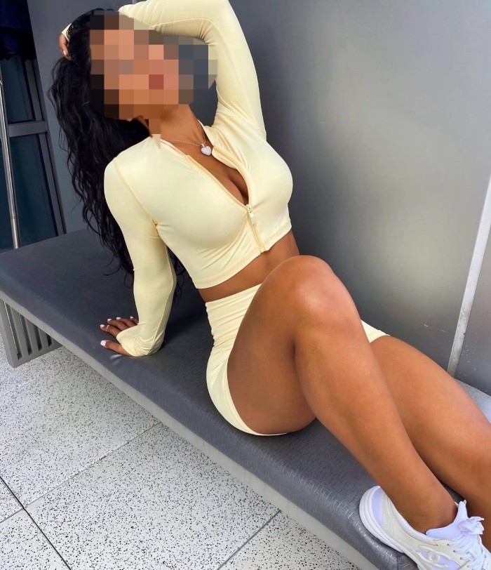 jOVEN COLOMBIANA HIGH ESCORT LUJO A TU ALCANCE