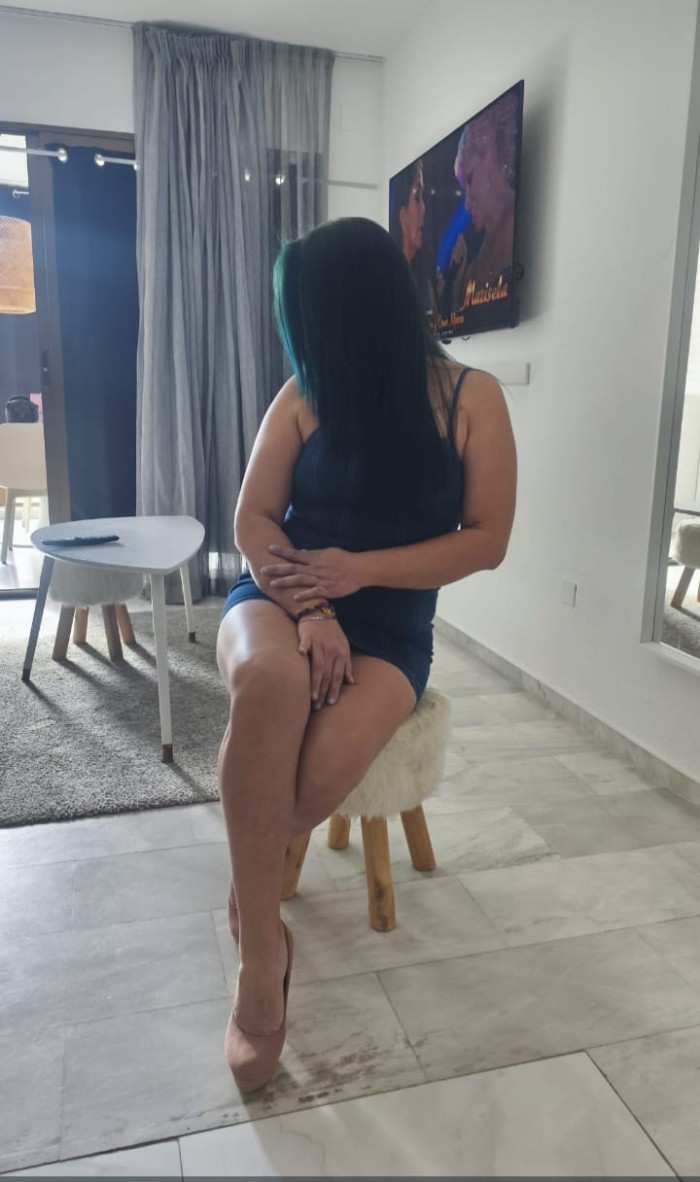 ARDIENTE SENSUAL EN ALZIRA BOMBA DE SEXO A FULL
