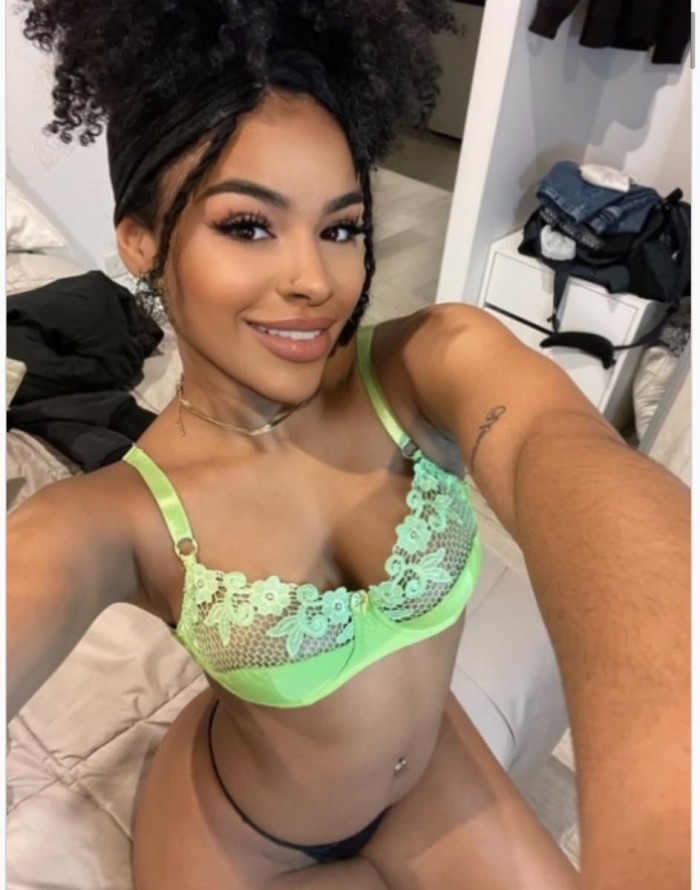 MI CUERPO SOLO QUIERE SEXO ARDIENTE