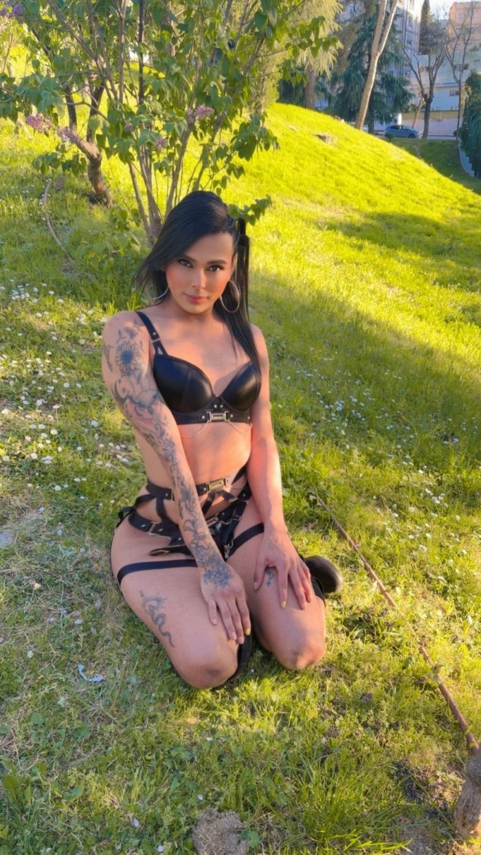 SEXY PERVERSA CACHONDA TRANS FIESTERA UNICA PARA TU PALADAR NOVEDAD