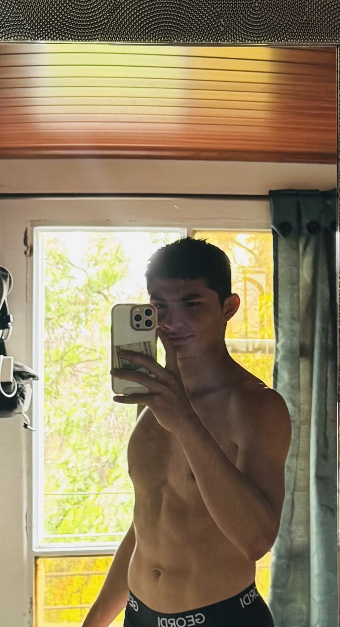 Axel latino