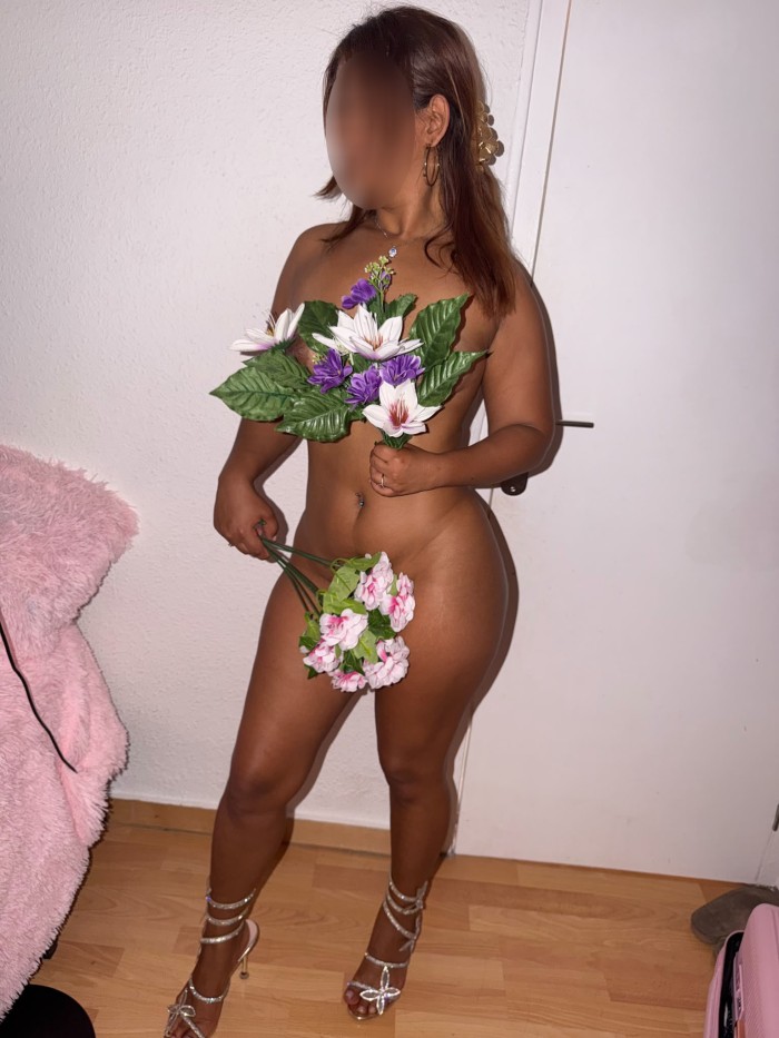 ZARA COLOMBIANA RECIéN LLEGADA