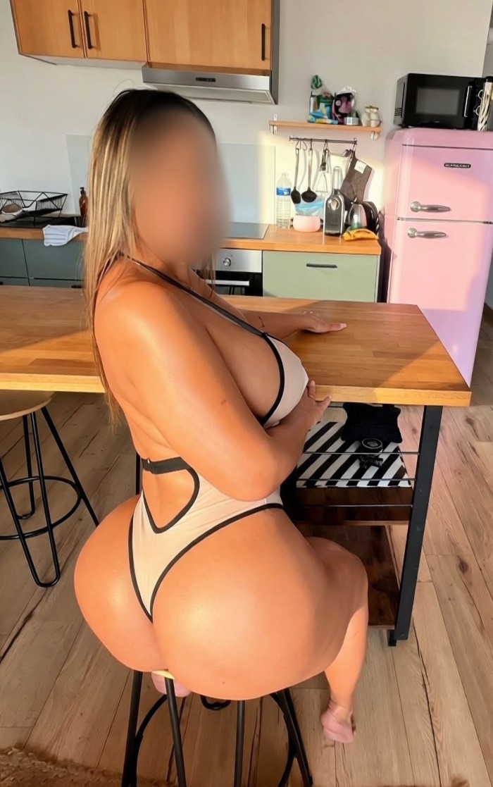 CULONA CALIENTE FIESTERA LATINA MELANY 624106391