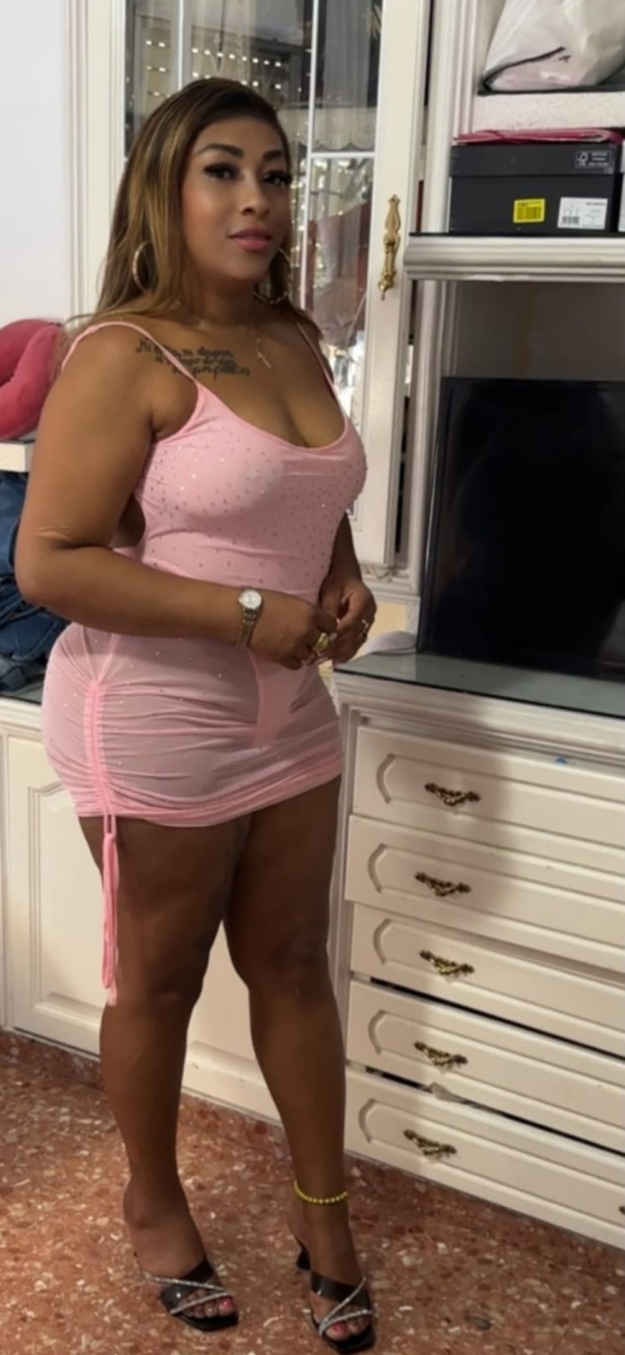 EN SALT MORENAZA MI CUERPO SOLO QUIERE FOLLAR RICO