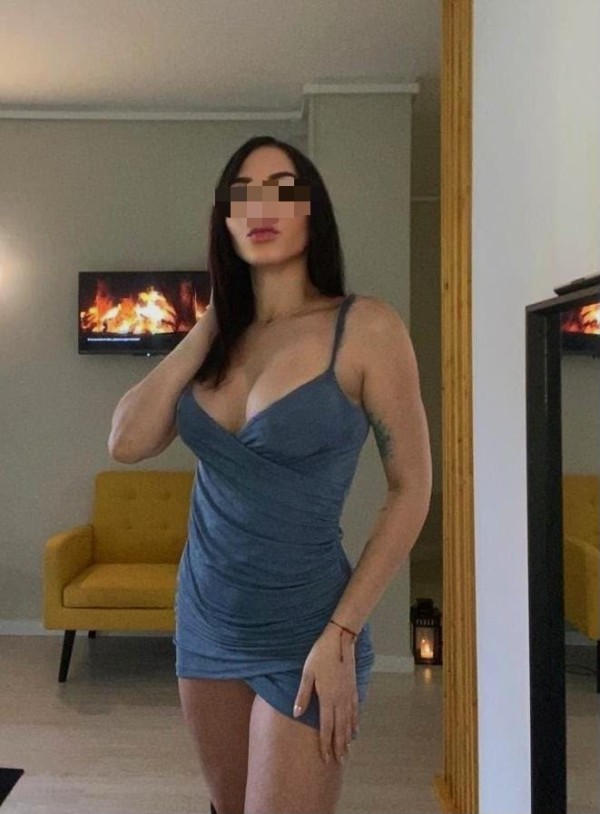 ENCANTADORA SENSUAL ARDIENTE EN PUERTO DE LA CRUZ