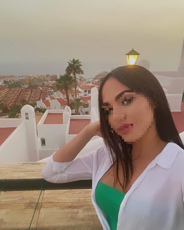 ENCANTADORA SENSUAL ARDIENTE EN PUERTO DE LA CRUZ