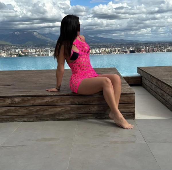 ENCANTADORA SENSUAL ARDIENTE EN PUERTO DE LA CRUZ