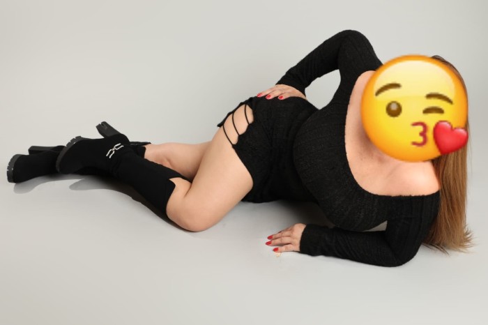 APASIONADA ARDIENTE FIESTERA BOMB DE SEXO