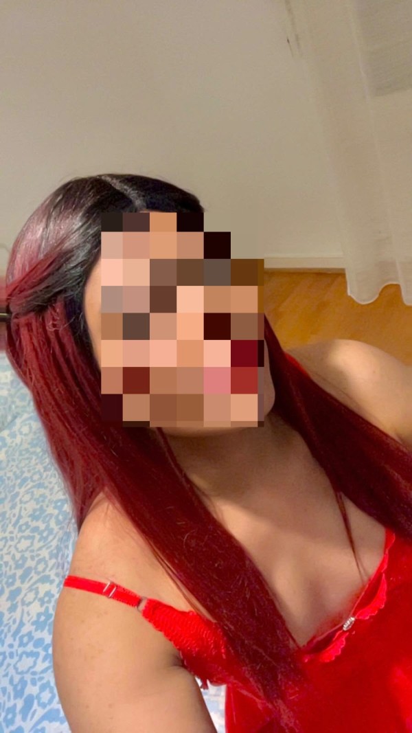 MÍA GARCÉS CHICA TRANS MUY COMPLETA