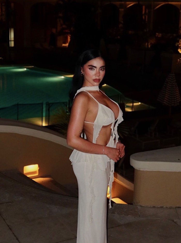 Colombiana muy cachonda y decidida