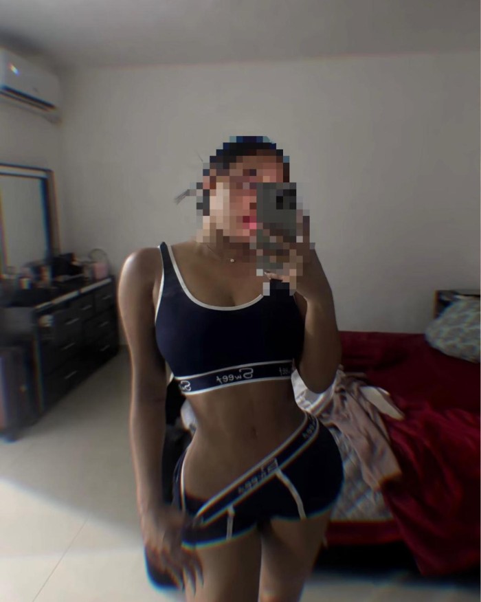 Novedad Sarita 19 años española