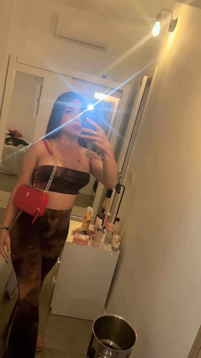 HERMOSA SENSUAL APASIONADA DESEOSA DE SEXO
