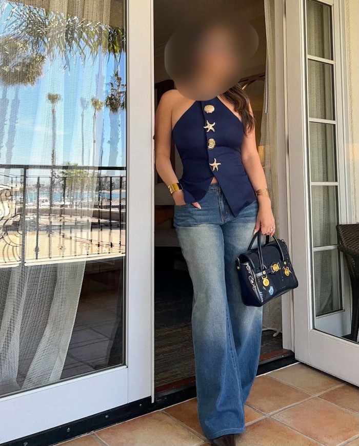AMIGUITAS DELICIOSAS IMPLICADAS COMPLACIENTES