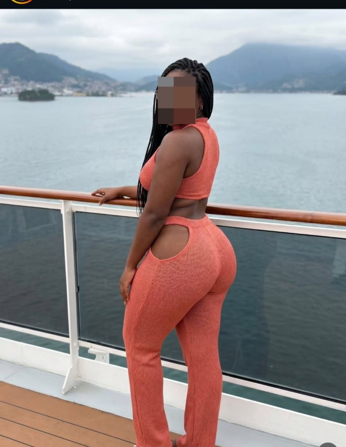 EN PONFERRADA MUJER DISUPESTA AL PLACER A TOPE