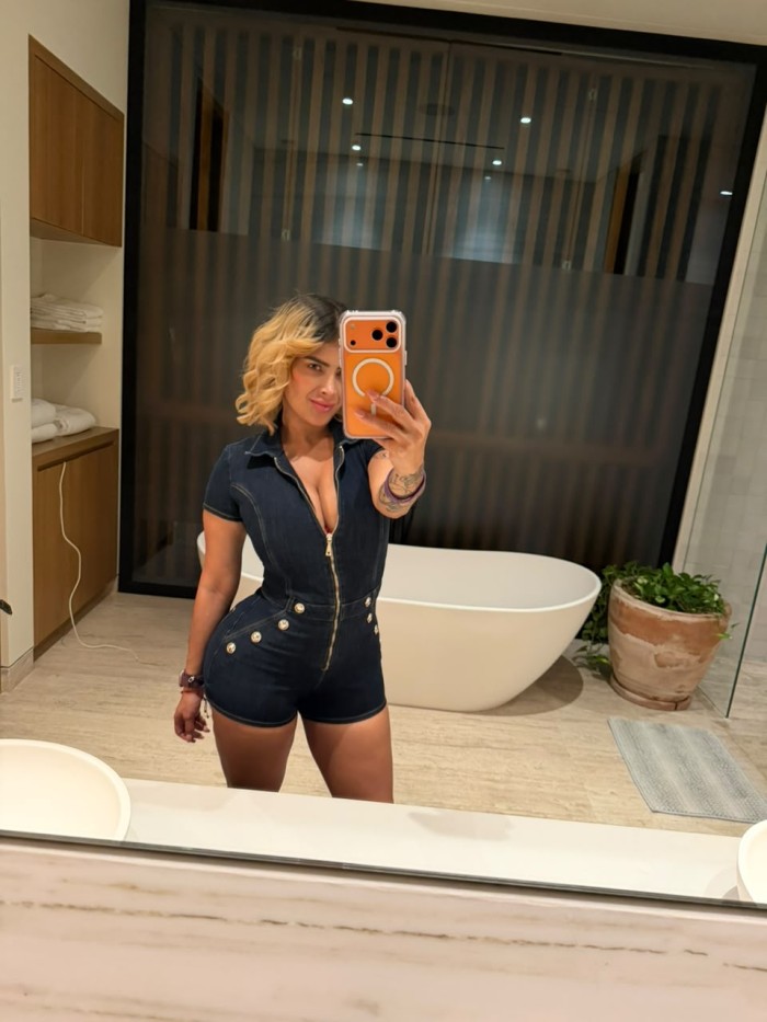PAULINA COLOMBIANA CACHONDA MUY HOT 24H