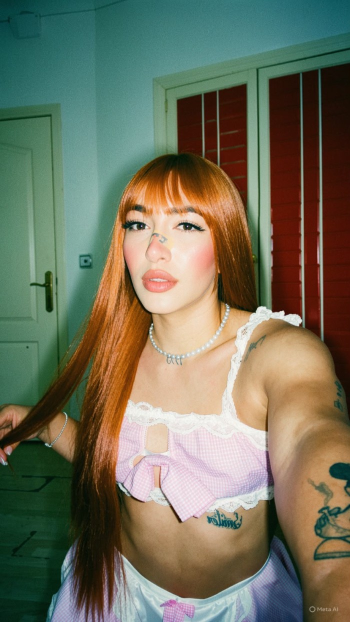 TRANS FEMENINA LISTA PARA CUMPLIR TUS FANTASÍAS